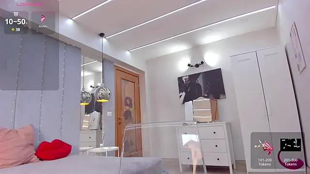 Jessy Jo online show from 10, 3, 2025