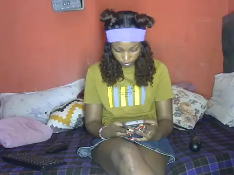 pretty mohh online show from 5, 10, 2025