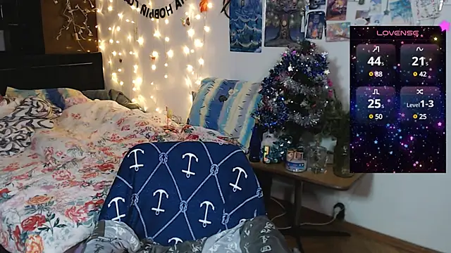 licentia  poetica online show from 1, 1, 2025