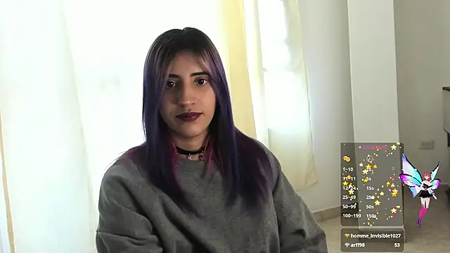 Snapshot of linnie_ chatting on 12, 12, 2024 linnie online show from 12, 12, 2024