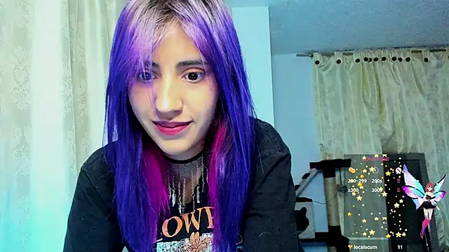 Snapshot of linnie_ chatting on 2, 12, 2024 linnie online show from 2, 12, 2024