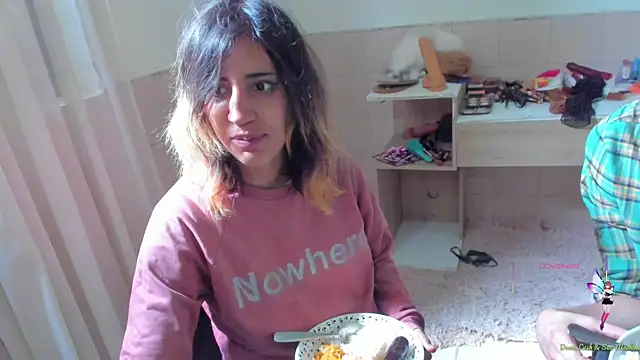 Snapshot of linnie_ chatting on 17, 9, 2025 linnie online show from 17, 9, 2025