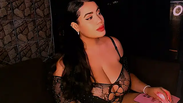 Emmacamille online show from 23, 2, 2025