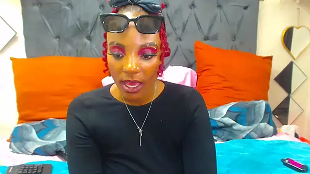 SAVAGExBOO online show from 15, 3, 2025