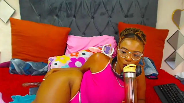 SAVAGExBOO online show from 19, 3, 2025