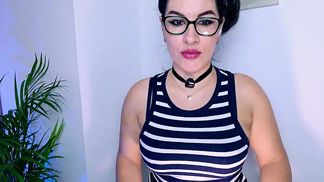 Pamela Rosal online show from 24, 4, 2026