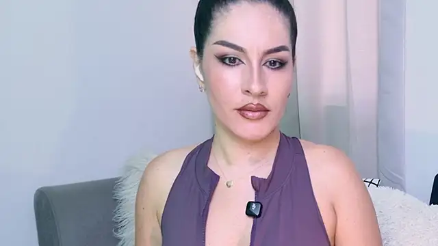 Pamela Rosal online show from 4, 11, 2025