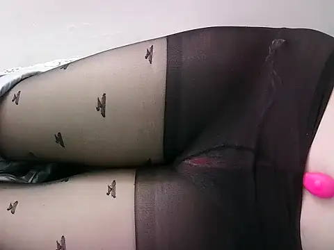 -SingleMom- online show from 8, 1, 2026