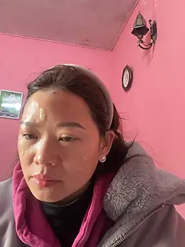 Hellen 111 online show from 12, 3, 2025