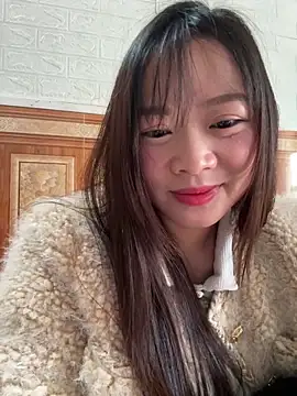 Snapshot of Hellen_111 chatting on 15, 12, 2025 Hellen 111 online show from 15, 12, 2025