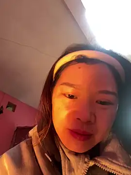 Hellen 111 online show from 23, 12, 2024