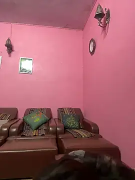 Hellen 111 online show from 11, 3, 2025