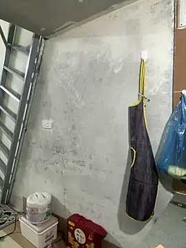 Hellen 111 online show from 5, 2, 2025