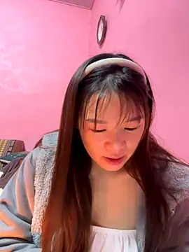 Hellen 111 online show from 2, 12, 2024