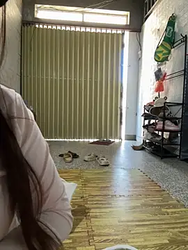 Hellen 111 online show from 28, 11, 2025