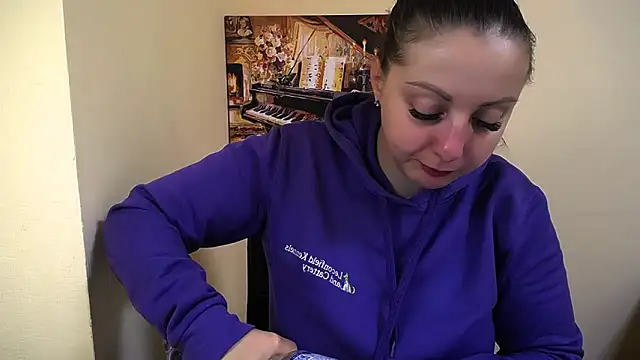  Annabelle Lee online show from 15, 10, 2025