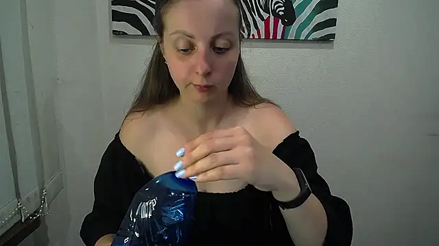  Annabelle Lee online show from 7, 8, 2026