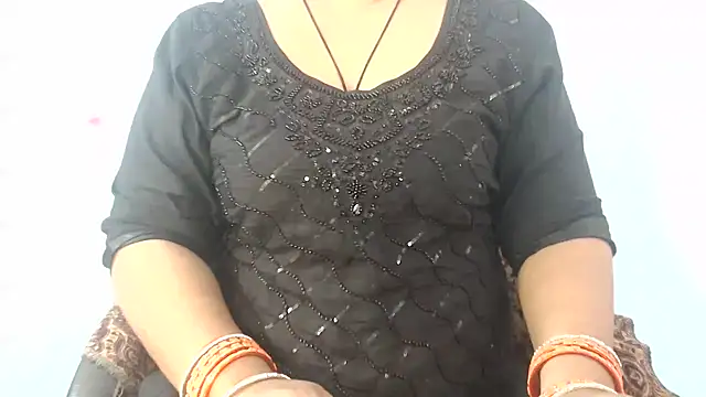 Snapshot of sapna-ji chatting on 7, 11, 2025 sapna-ji online show from 7, 11, 2025