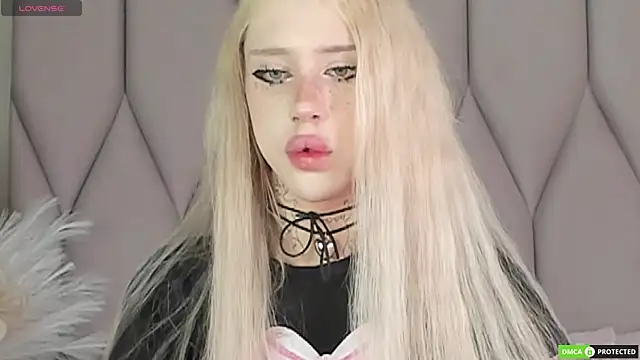 Joy Barker online show from 30, 11, 2025