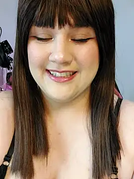 ItsNaiixa online show from 29, 11, 2025