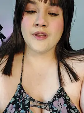 ItsNaiixa online show from 18, 12, 2025