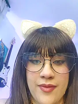 ItsNaiixa online show from 23, 2, 2025