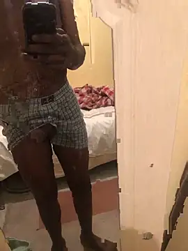 Snapshot of SmallGoodNut chatting on 15, 11, 2025 SmallGoodNut online show from 15, 11, 2025