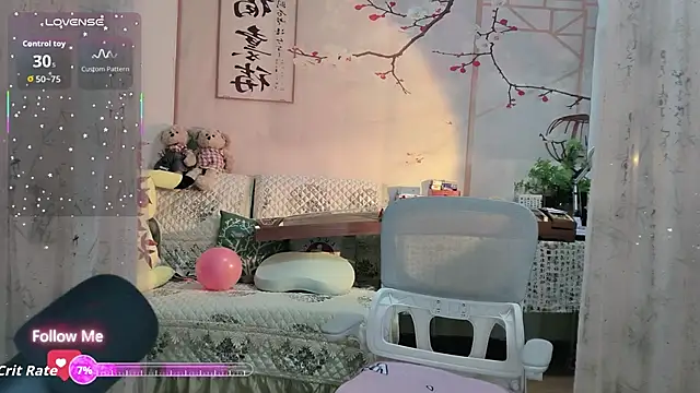 Lisa-s online show from 10, 10, 2025