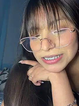 Snapshot of Lily_candy_X chatting on 18, 12, 2024 Lily candy X online show from 18, 12, 2024