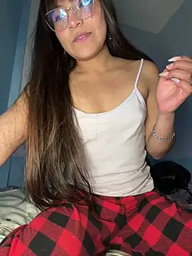 Snapshot of Lily_candy_X chatting on 11, 1, 2025 Lily candy X online show from 11, 1, 2025