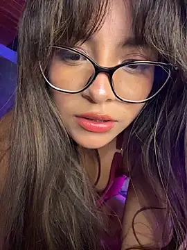 Lily candy X online show from 20, 2, 2026