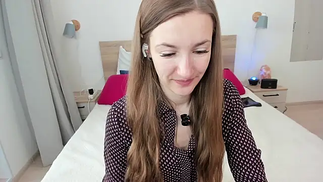 KateRedgar online show from 3, 6, 2026
