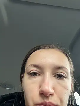 Snapshot of KateRedgar chatting on 12, 3, 2026 KateRedgar online show from 12, 3, 2026