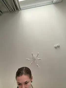 Snapshot of KateRedgar chatting on 18, 3, 2026 KateRedgar online show from 18, 3, 2026