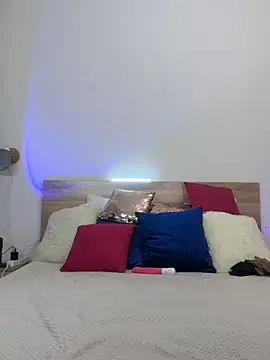 Snapshot of KateRedgar chatting on 17, 2, 2026 KateRedgar online show from 17, 2, 2026