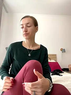 KateRedgar online show from 1, 10, 2025