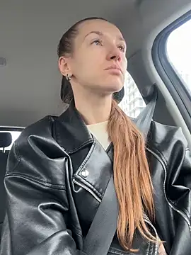 KateRedgar online show from 18, 6, 2026