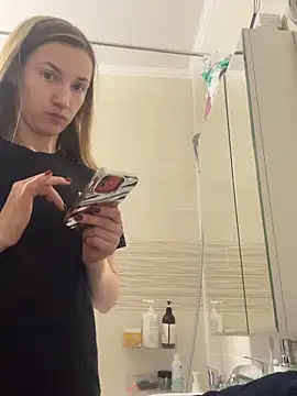 Snapshot of KateRedgar chatting on 11, 3, 2026 KateRedgar online show from 11, 3, 2026