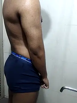 Snapshot of hottboy_39 chatting on 13, 11, 2025 hottboy 39 online show from 13, 11, 2025