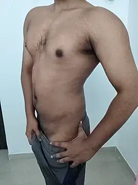 hottboy 39 online show from 4, 6, 2026