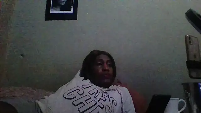 Moorella1 online show from 29, 9, 2025