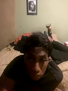 Moorella1 online show from 22, 12, 2025