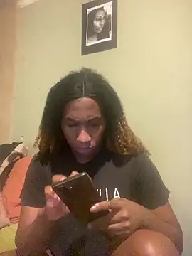 Moorella1 online show from 6, 4, 2026