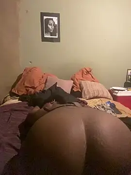 Moorella1 online show from 18, 12, 2025