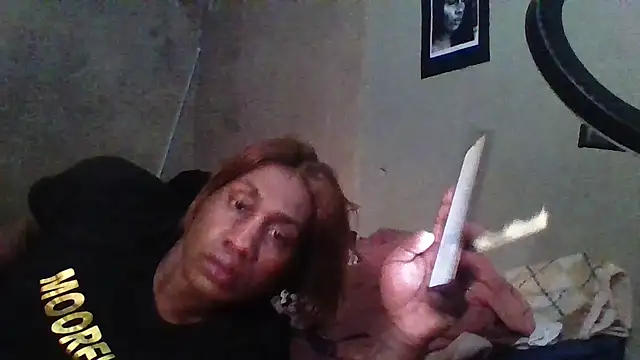 Moorella1 online show from 5, 10, 2025