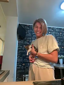 tanyagrey online show from 2, 10, 2025