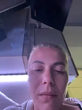 Snapshot of tanyagrey chatting on 29, 5, 2026 tanyagrey online show from 29, 5, 2026