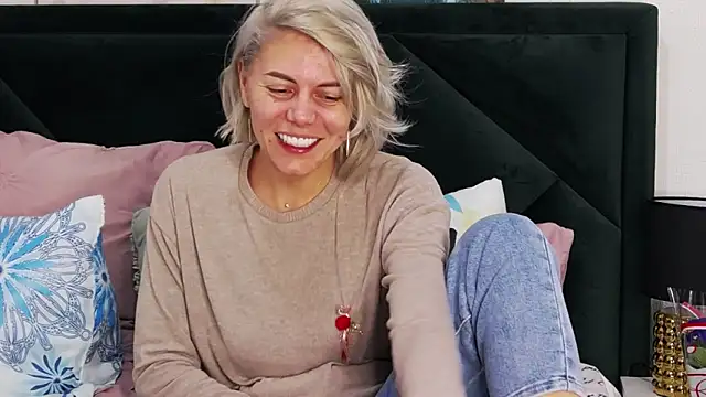 tanyagrey online show from 3, 3, 2026