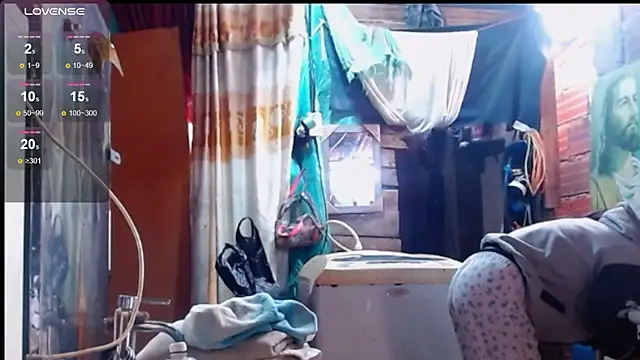 Alanagracia online show from 25, 10, 2025