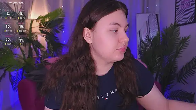 Snapshot of Mia__Peach chatting on 13, 3, 2025 Mia Peach online show from 13, 3, 2025